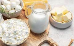 El excedente de leche europea amenaza al sector lácteo español