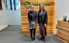 Rosa Trigo, consejera delegada de Ecoembes y Alicia García-Franco, directora general de FER