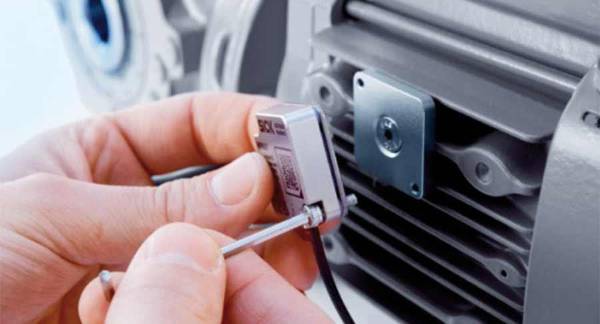 Monitorización avanzada de motores con el sensor MPB10 de SICK