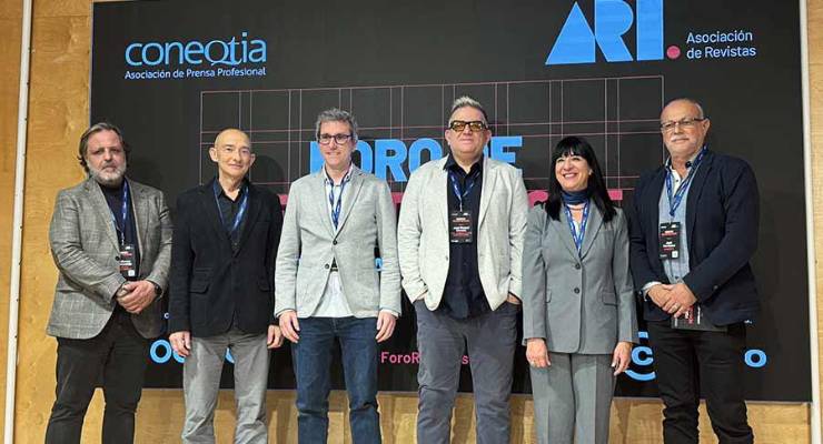 Junta directiva de Coneqtia junto a José Manuel Nevado