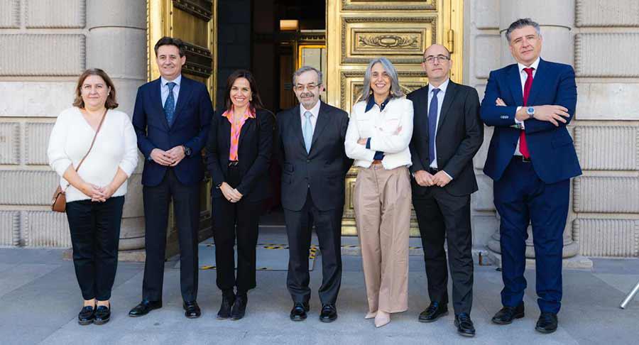 Afepadi presenta su Manifesto por los complementos alimenticios en el Congreso
