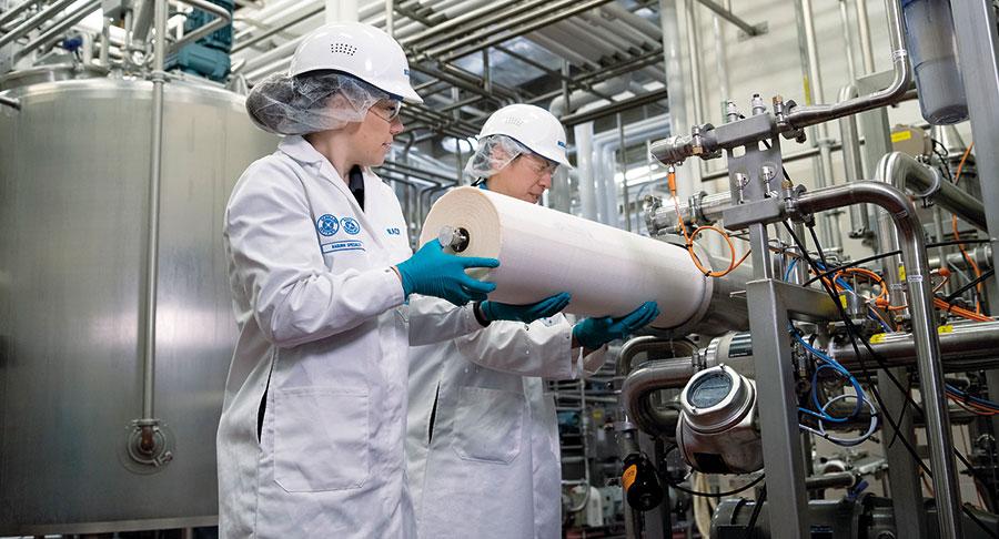 Revolucionando la limpieza de membranas en la industria láctea con Ultrasil™ Connected