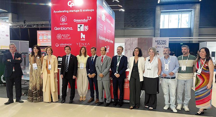 Autoridades en la inauguración de la feria en el BEC de Bilbao
