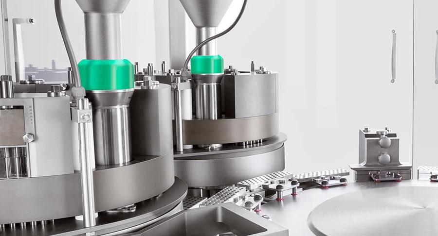 Máquina para el llenado de cápsulas GKF Capsylon, de Syntegon